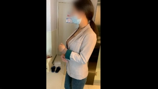 欧美日韩人妻激情-第一次与男友以外的男人在行使中车震!