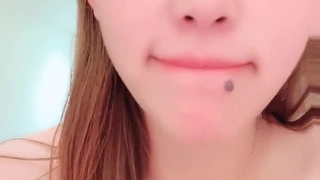 娇妻 雪白 呻吟-美女学生妹子是男友的乖母狗，戴着狗炼项圈乖乖让男友无套抽插~