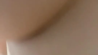欧美日韩人妻激情-第一次与男友以外的男人在行使中车震!