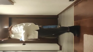拖鞋家居日韩AV-白皙皮肤呆萌小姐姐！情趣耳朵抓屌吸吮！头套男怼着骚穴猛操，骑乘姿势打桩机，无套内射。