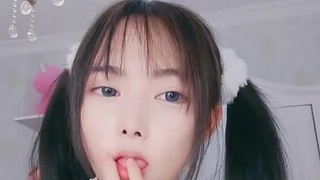 自拍无码精品在线观看-深谷で田植えをする稲作農家の巨乳嫁 観月しおり的的!